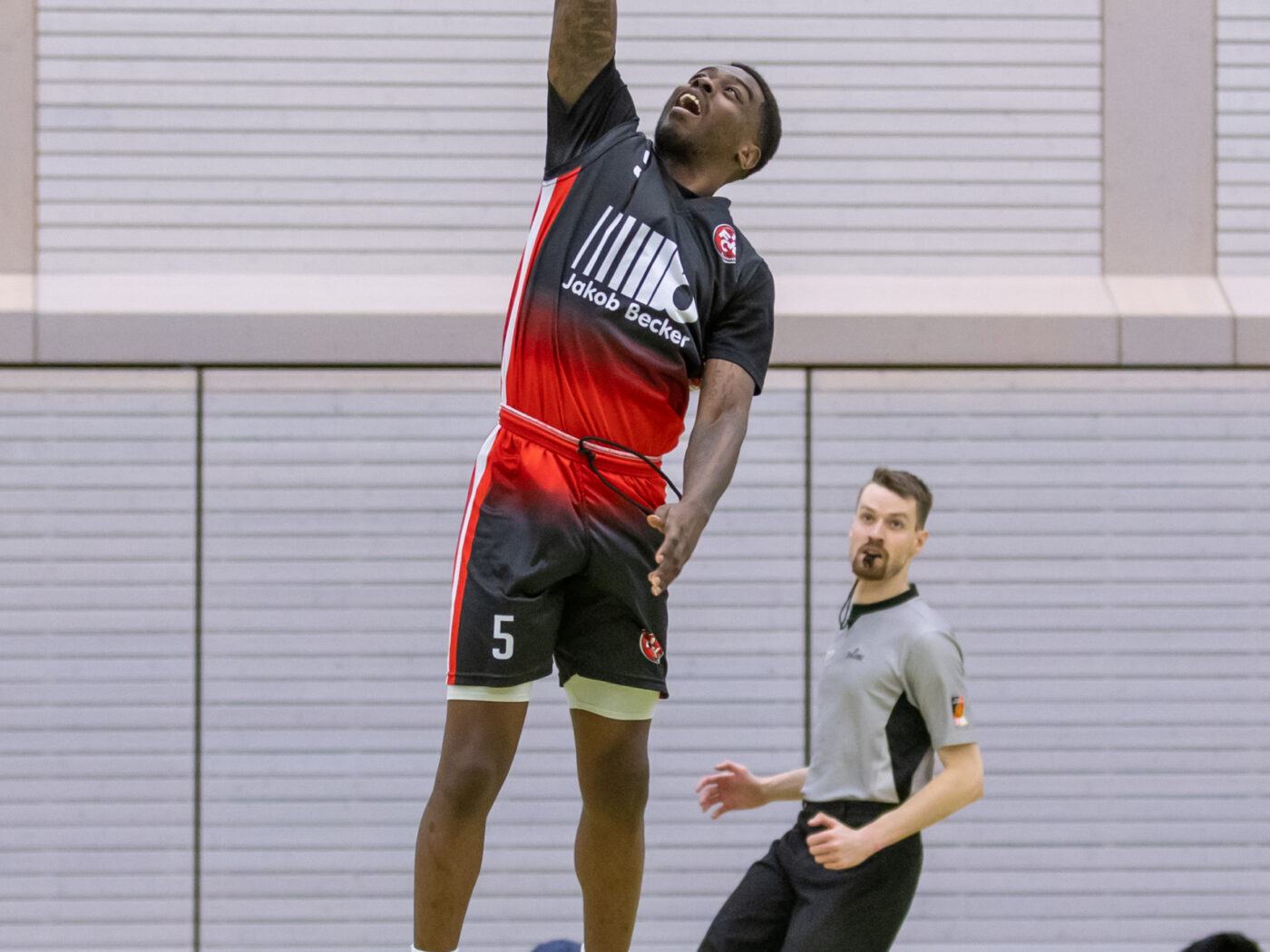FCK men's basketball team vs Nieder-Olm